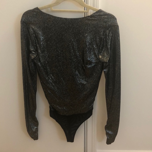 Scripted Metallic Long- Sleeve Bodysuit NWT - Picture 11 of 15